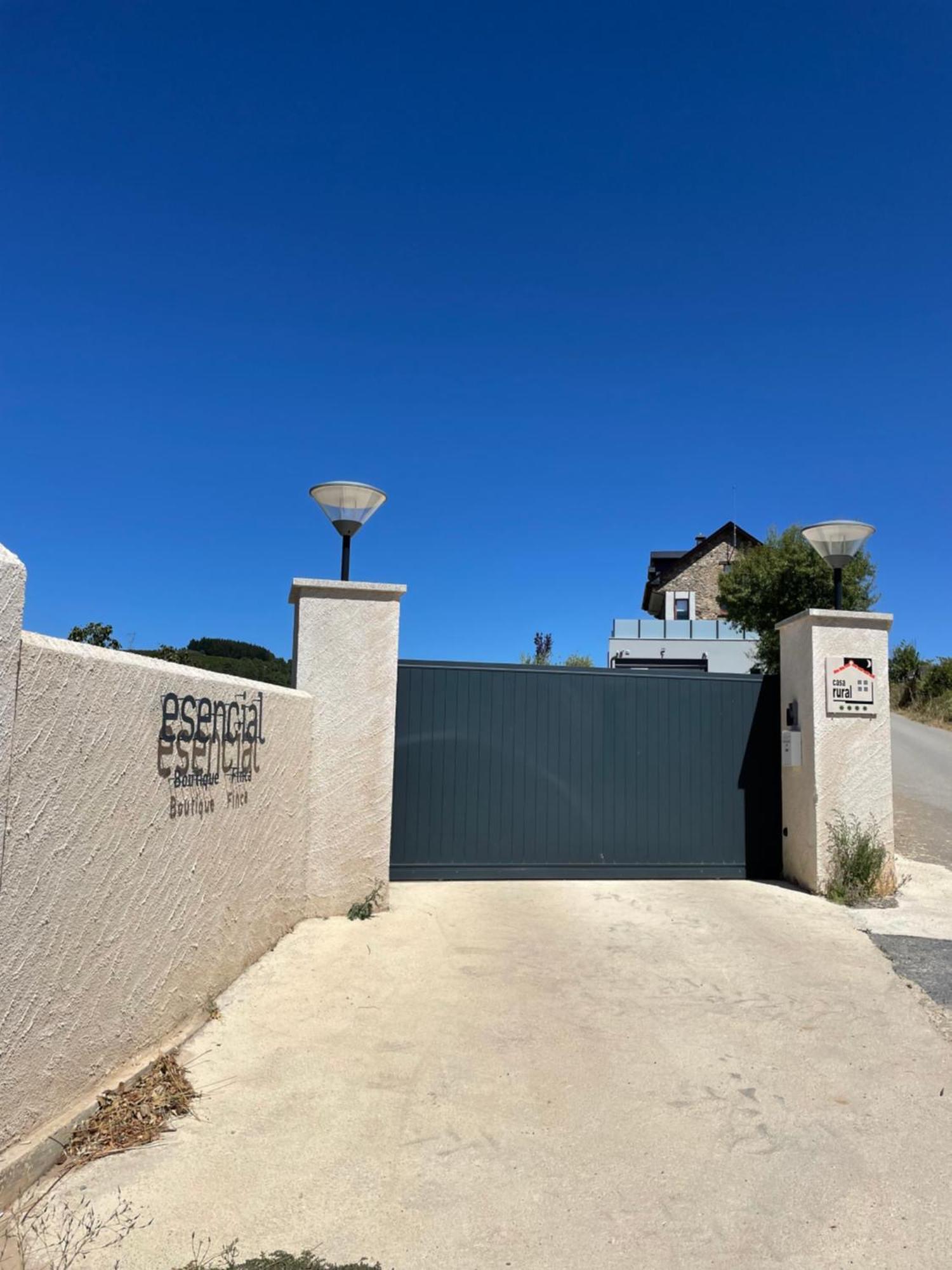 Boutique Finca Esencial Villafranca Del Bierzo Exterior foto